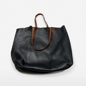 Madewell The Transport Tote - Black Leather with Brown Straps